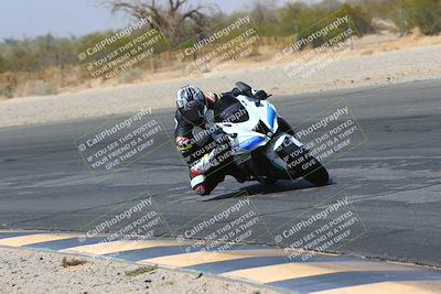 media/Mar-28-2022-Superbike Trackdays (Mon) [[b8603d0f67]]/Open Track Time/Turn 3 Inside/